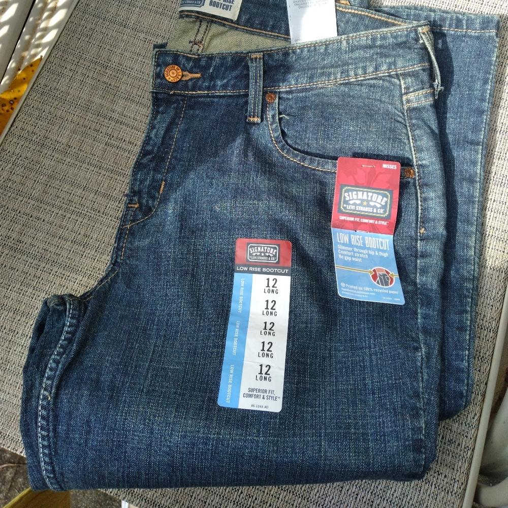 Wrangler Relaxed Fit Denim Jeans